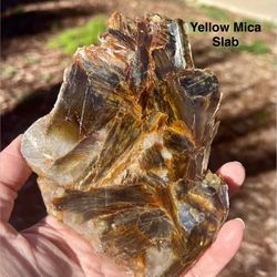 Yellow Mica Genuine Slab 159.9g BEAUTIFUL PIECE