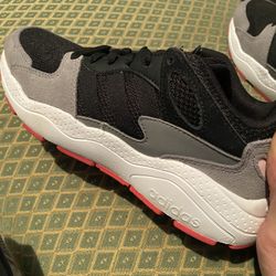 Mint condition cloud foam Adidas size 8 mint condition $40 firm