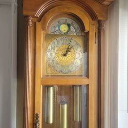 Antic  Clock 