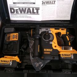20v XR Dewalt rotary hammer
