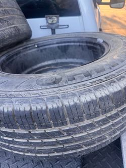 Dodge Durango wheel and tire