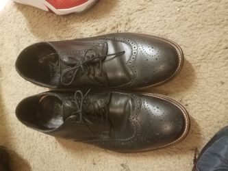 LEATHER DRESS SHOES