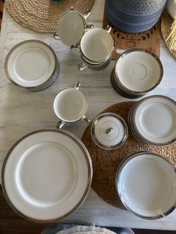 Dish set