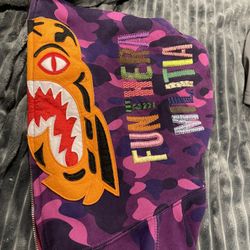 Size Medium Rare Purple Camo Tiger Bape 