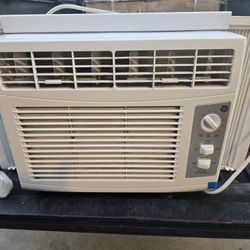 Window AC Units Working