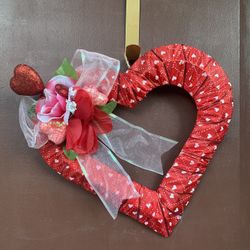 Red Valentines Day Heart With Roses Wall Decor.