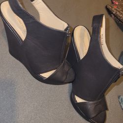 Black Wedges 7.5