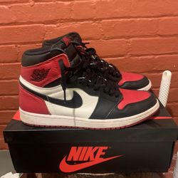 Air Jordan 1 Bred toe , Sz 11. Yeezy Nike  Adidas Supreme 