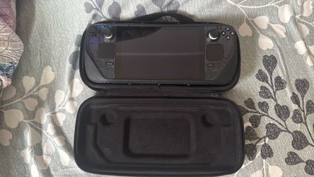 Valve Steam Deck with Carrying Case