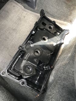 Valve Cover for Nissan Altima 2.5 2006 4 Cylinder