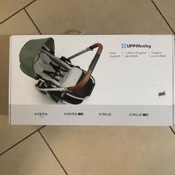 UPPAbaby infant SnugSeat insert great condition
