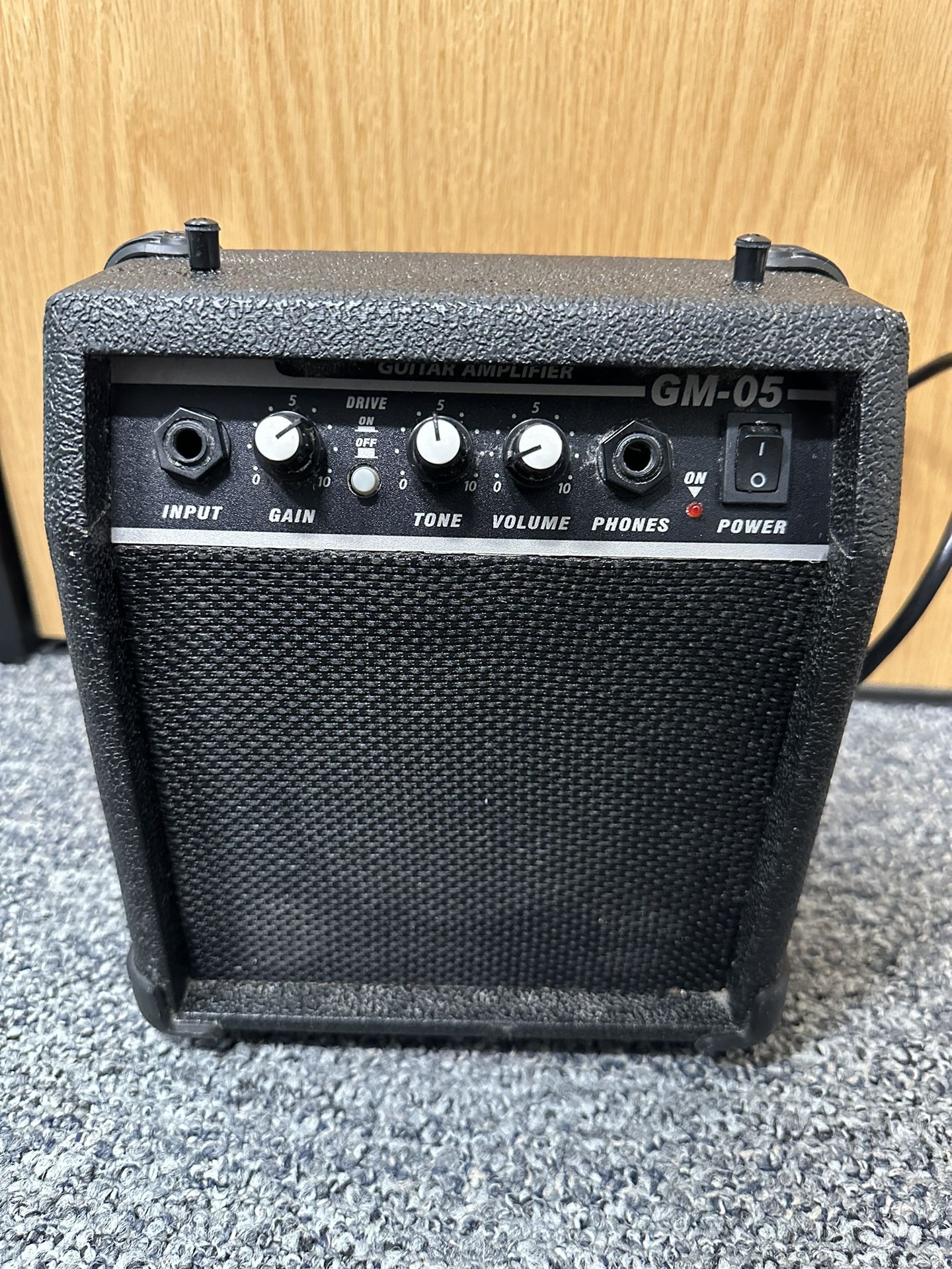 Guitar Amplifier GM-05