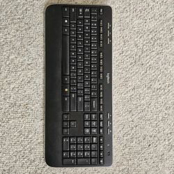 LOGITECH BLUETOOTH  KEYBOARD  K520
