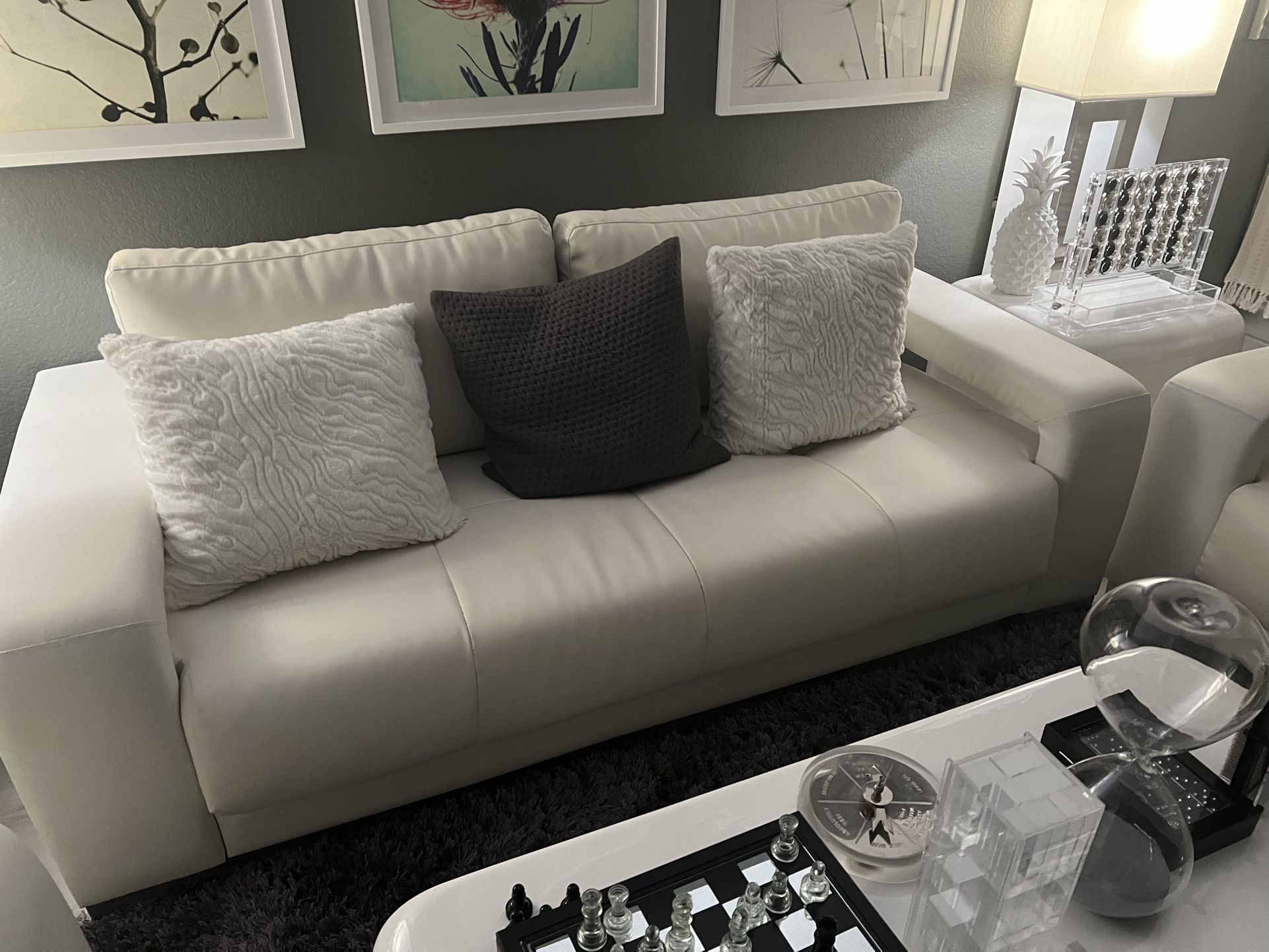 Modern White Sofa Couch Set - Synthethic Leather