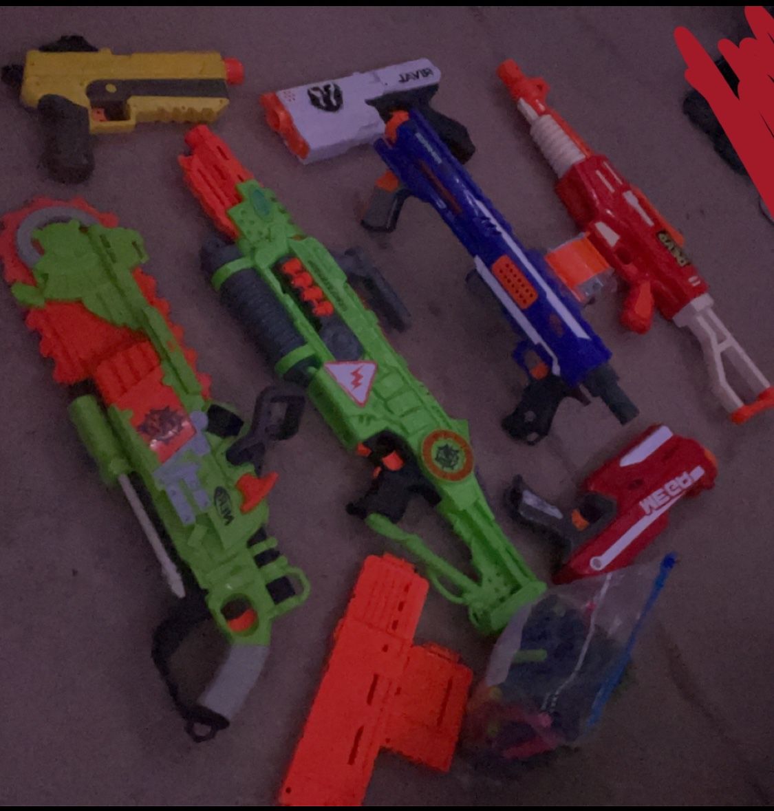 7 Nerf Guns With Bag Of Darts And 3 Magazines