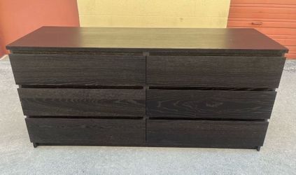 Black dresser