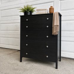 Modern Black 5-Drawer Dresser w/ Silver Knobs