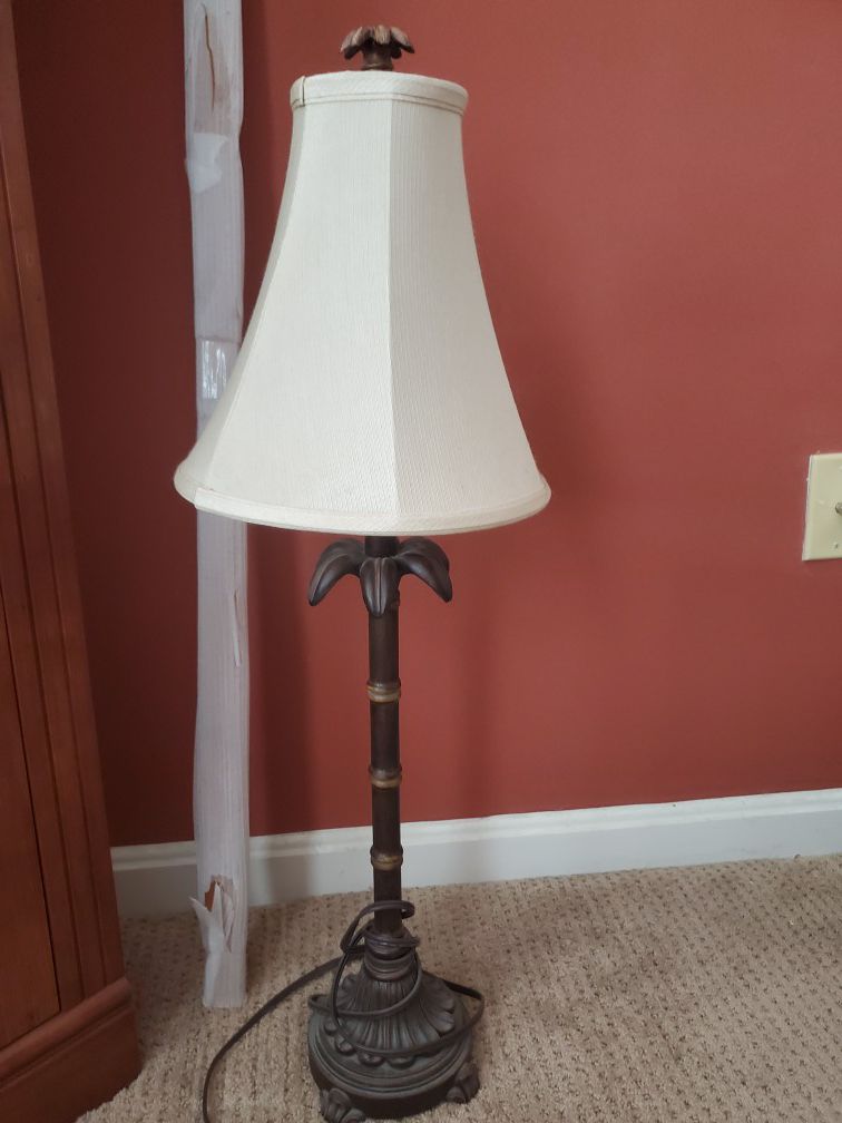 Floor lamp. Excellent condition