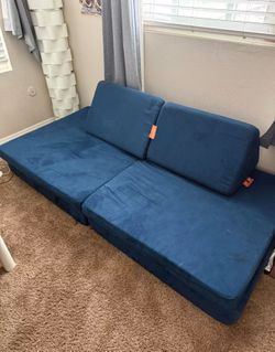 Nugget Couch
