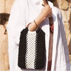 LAUDE Crochet Handbag