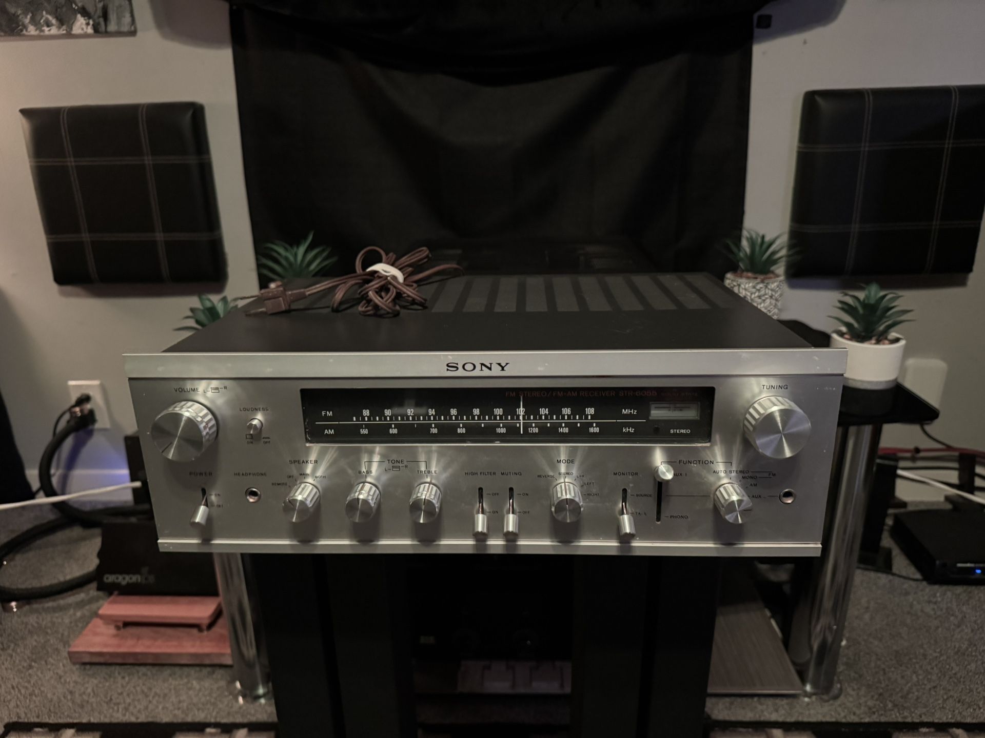 Sony STR-6055 Vintage Receiver (sold As-Is)