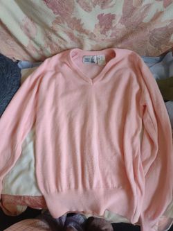 Medium ladies sweater