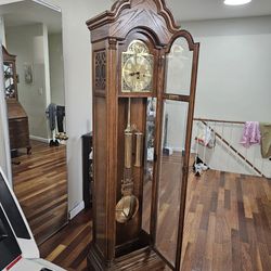 Grandfather Clock Great Condition But Lost The Key