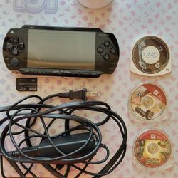 Sony PlayStation Portable 1001 With Games