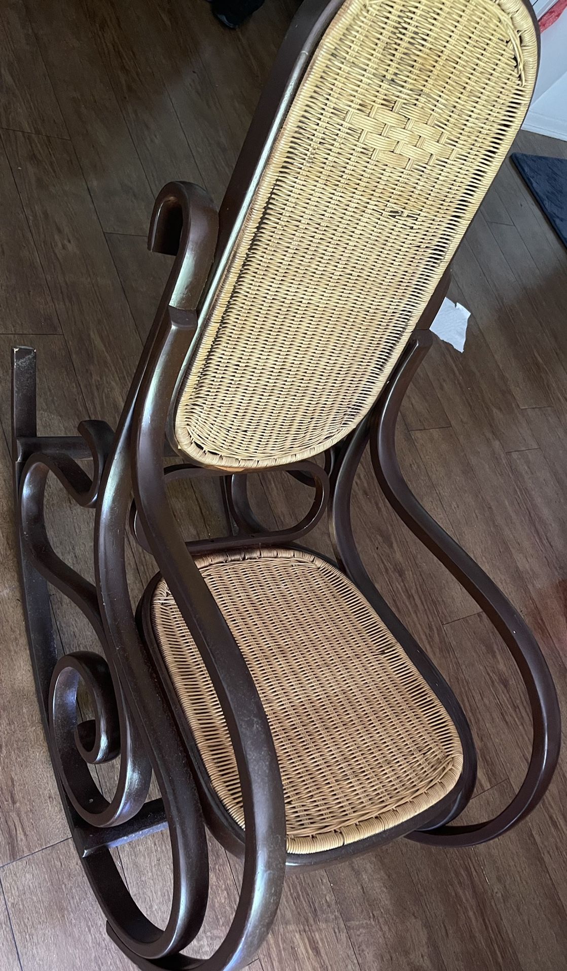 Wooden Rocking Chair