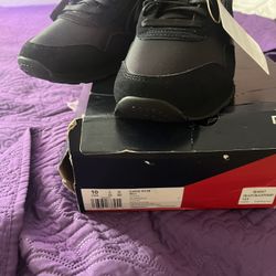 Black Reeboks Shoes