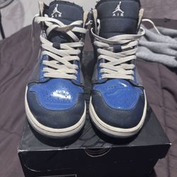 Jordan 1 Obsidian 