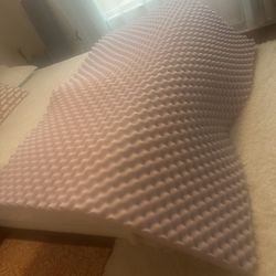 Queen Memory Foam Mattress Pad Topper