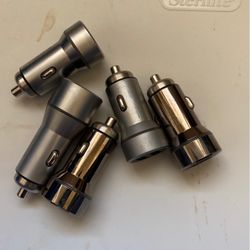 5 Black Web Car USB Port