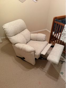 Swivel and Gliding Recliner