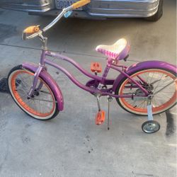 Little Girl Crusier 