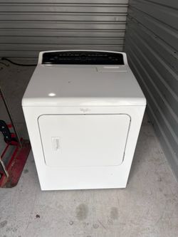 Whirlpool Cabrio Electric Dryer White