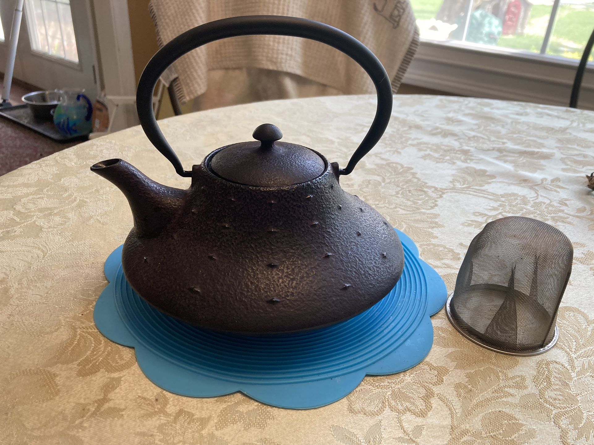 TEAVANA Charming Vintage Asian Teapot.
