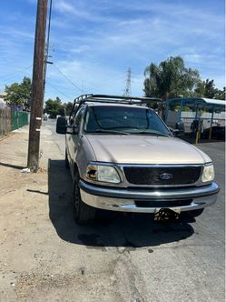 1997 Ford E-250