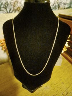 Beautiful Vintage 14k Gold Chain