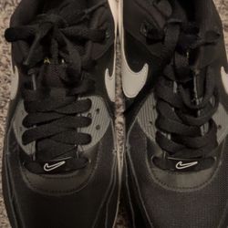 Shoes 6 Y