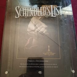 Schindler's List - Collection's Edition Gift Set 
