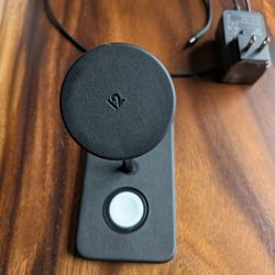 12 South Hirise 3 Deluxe iPhone Apple Watch Charger.
