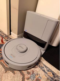 Robot vacuum