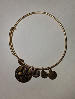 Alex and Ani bangle bracelet "Leo Lion Zodiac" $5 FIRM