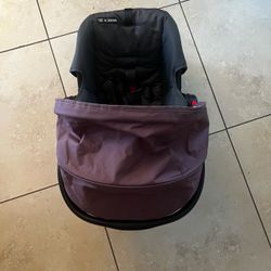 Britax Snugride 30 Infant Car Seat