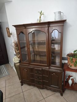 Showcase Good Condition