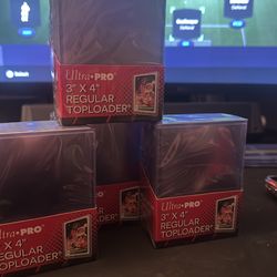 Ultra pro toploaders