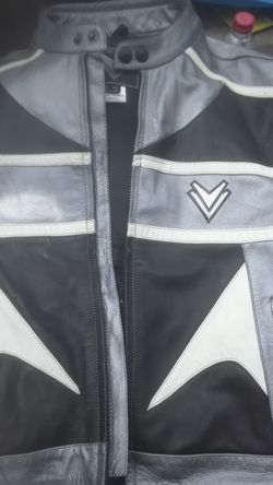 Motorcycle jacket