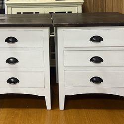 2 Solid Wood Nightstands – Must Go
