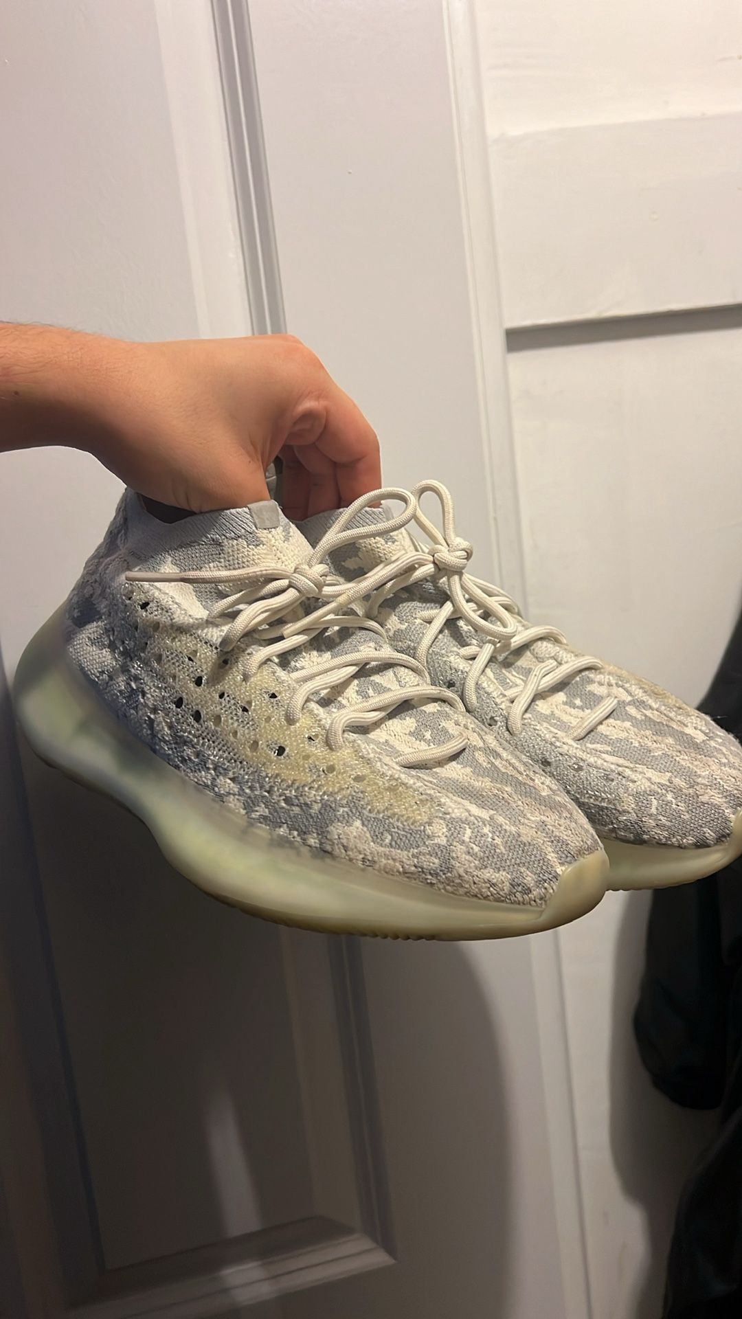 Yeezy, New Balance , Reebok Description For Price$